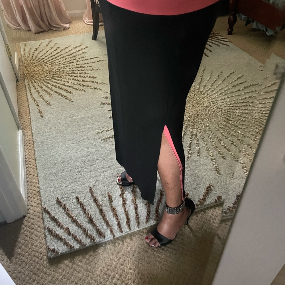 Two piece suit - Picture 14 of 16
